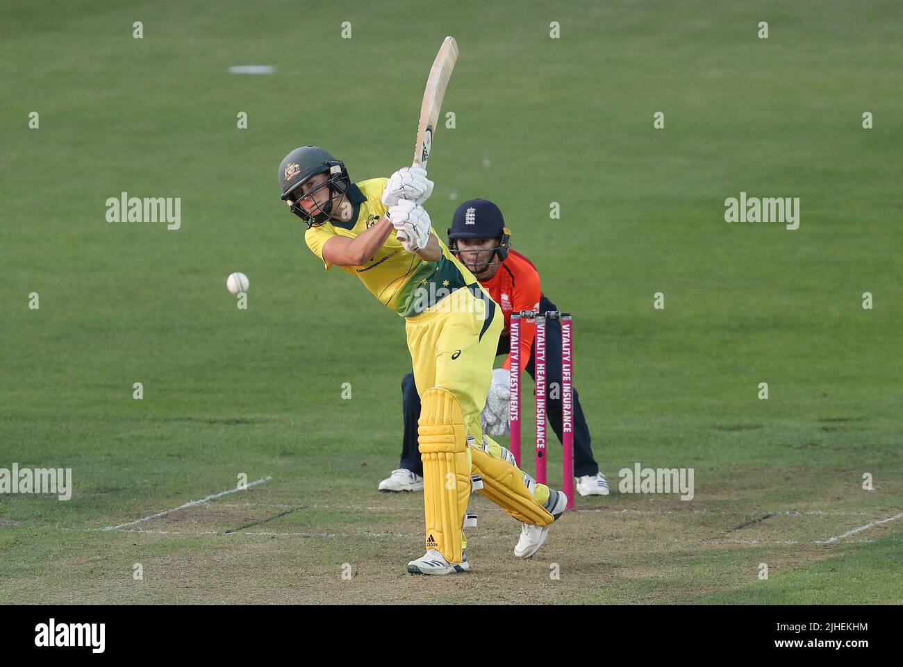 Foto di archivio datata 31-07-2019 di Ellyse Perry in Australia. Perry è una delle vere superstar del cricket femminile ed è destinata ad illuminare la competizione inaugurale di Birmingham. Data di emissione: Lunedì 18 luglio 2022. Foto Stock