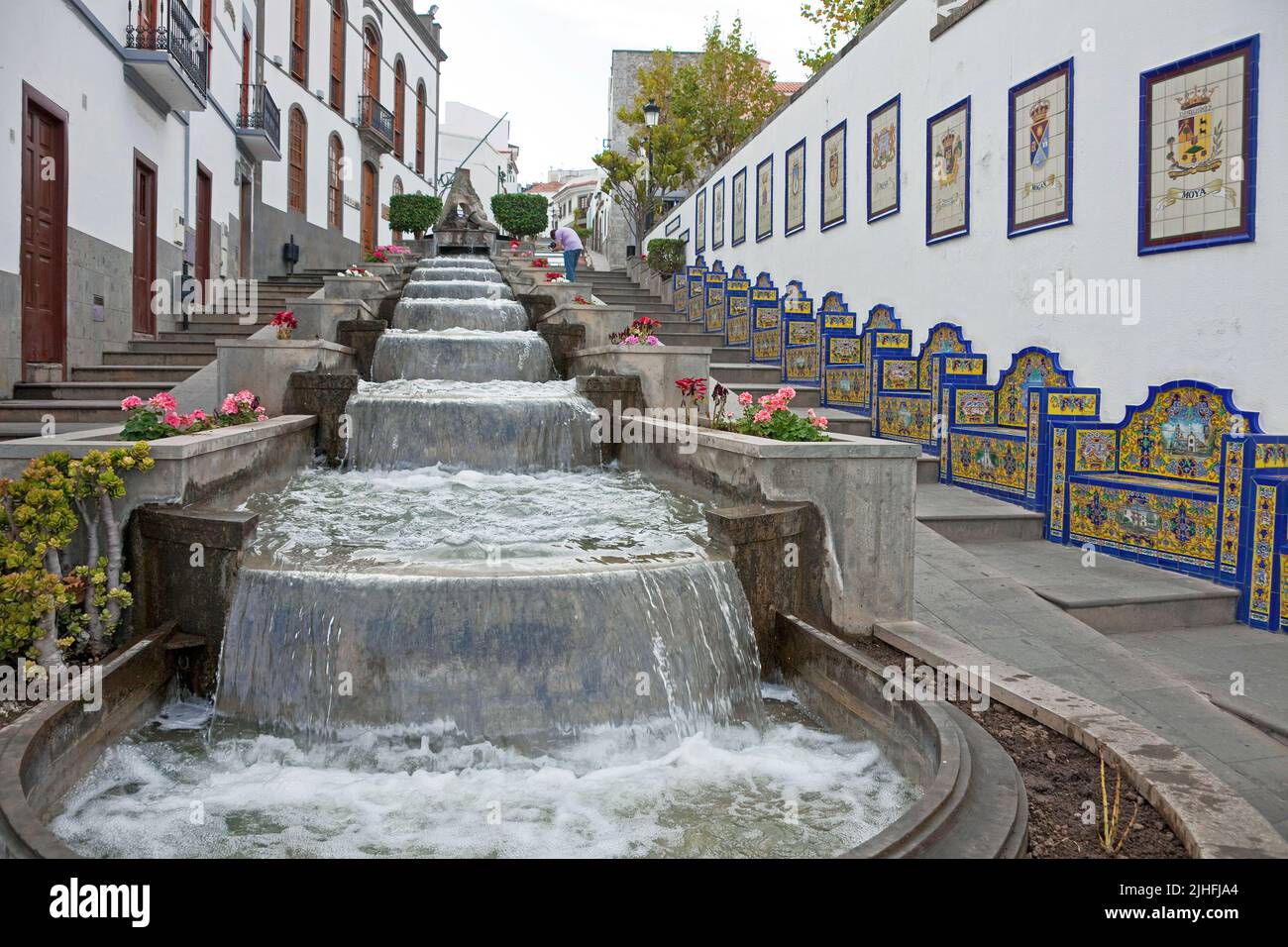 Cascata d'acqua sul lungomare Paseo de Canarias, Firgas, Grand Canary, Isole Canarie, Spagna, Europa Foto Stock
