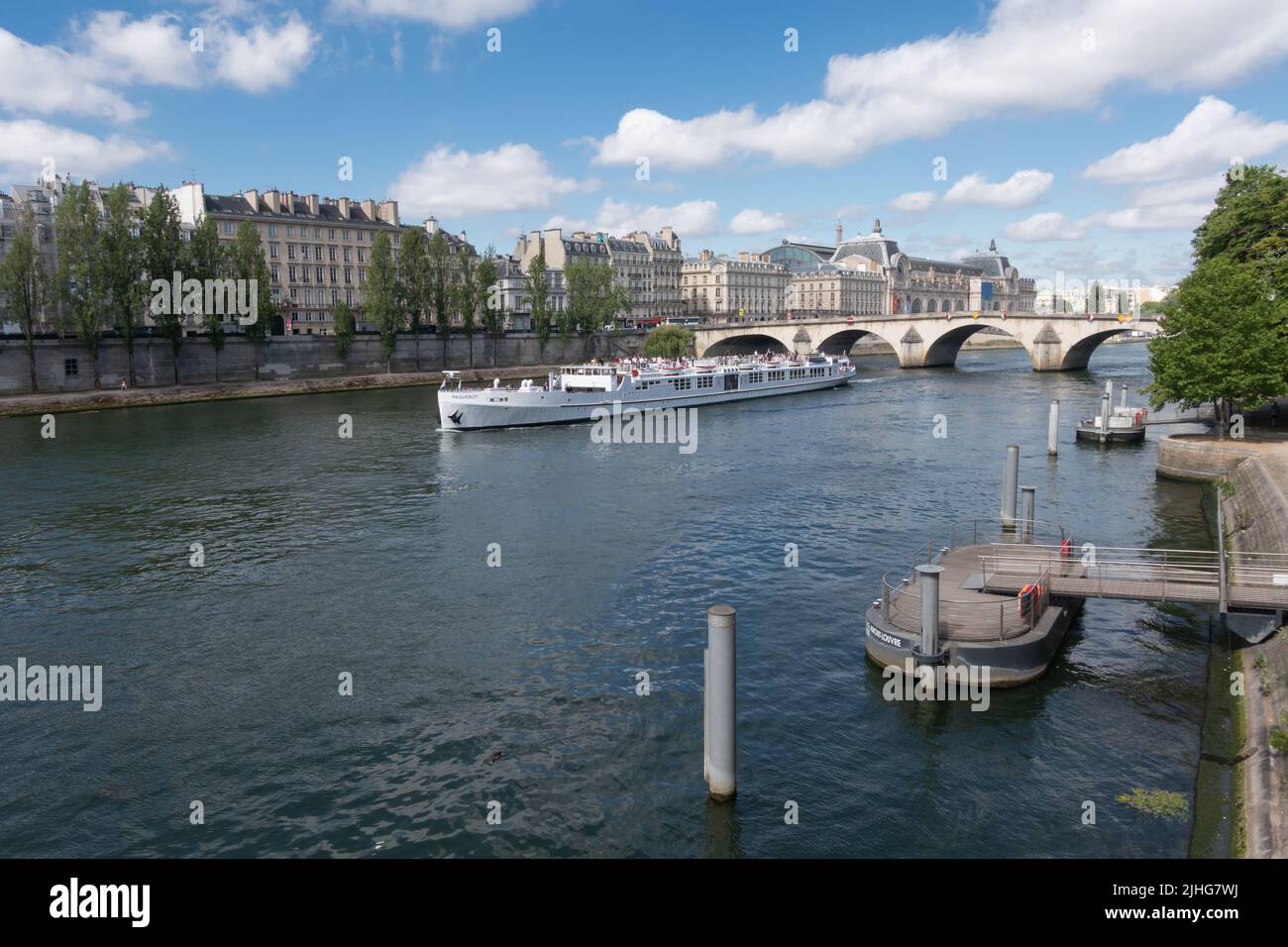 Paquebot tour nave sulla Senna a Parigi Francia Foto Stock