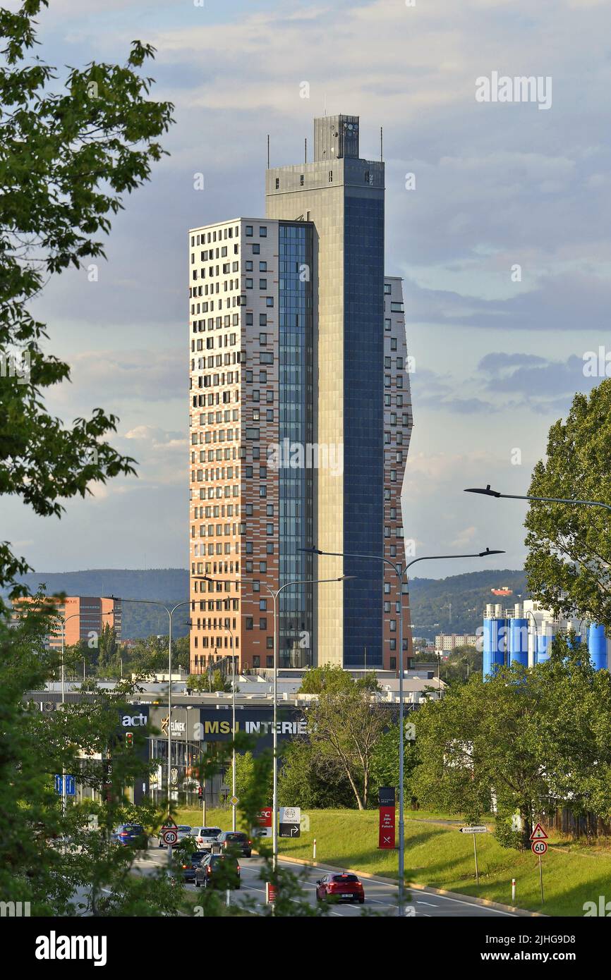 AZ Tower - moderno sviluppo misto situato a Brno Repubblica Ceca. Foto Stock