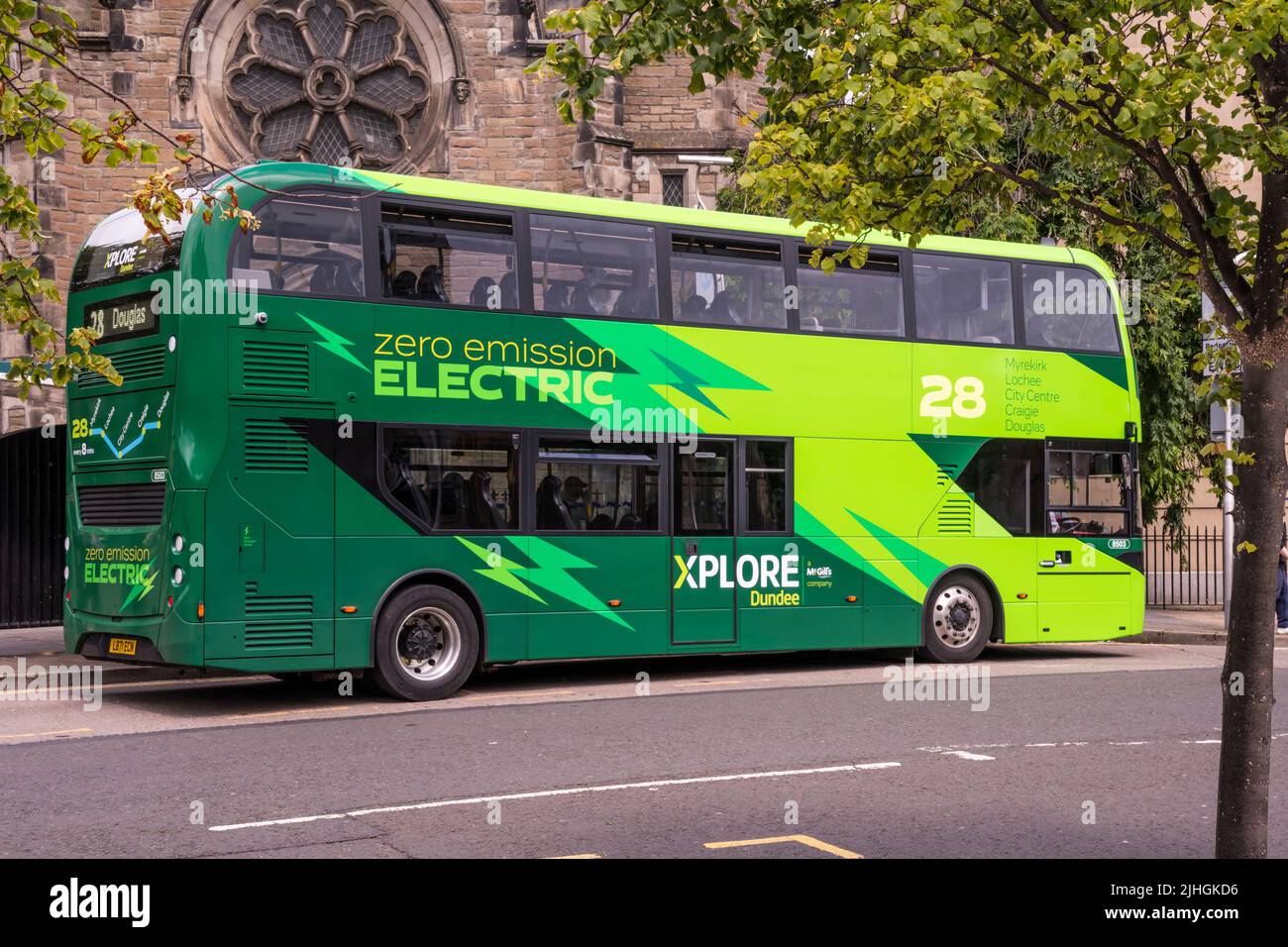 Un bus elettrico a emissioni zero a Dundee, Scozia. Foto Stock