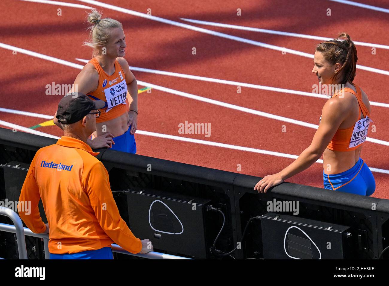 EUGENE, STATI UNITI D'AMERICA - LUGLIO 18: Anouk Vetter dei Paesi Bassi dopo il salto lungo delle Donne - Heptathlon durante i Campionati mondiali di atletica il 18 luglio 2022 a Eugene, Stati Uniti (Foto di Andy Astfalck/BSR Agency) Atletiekunie Foto Stock