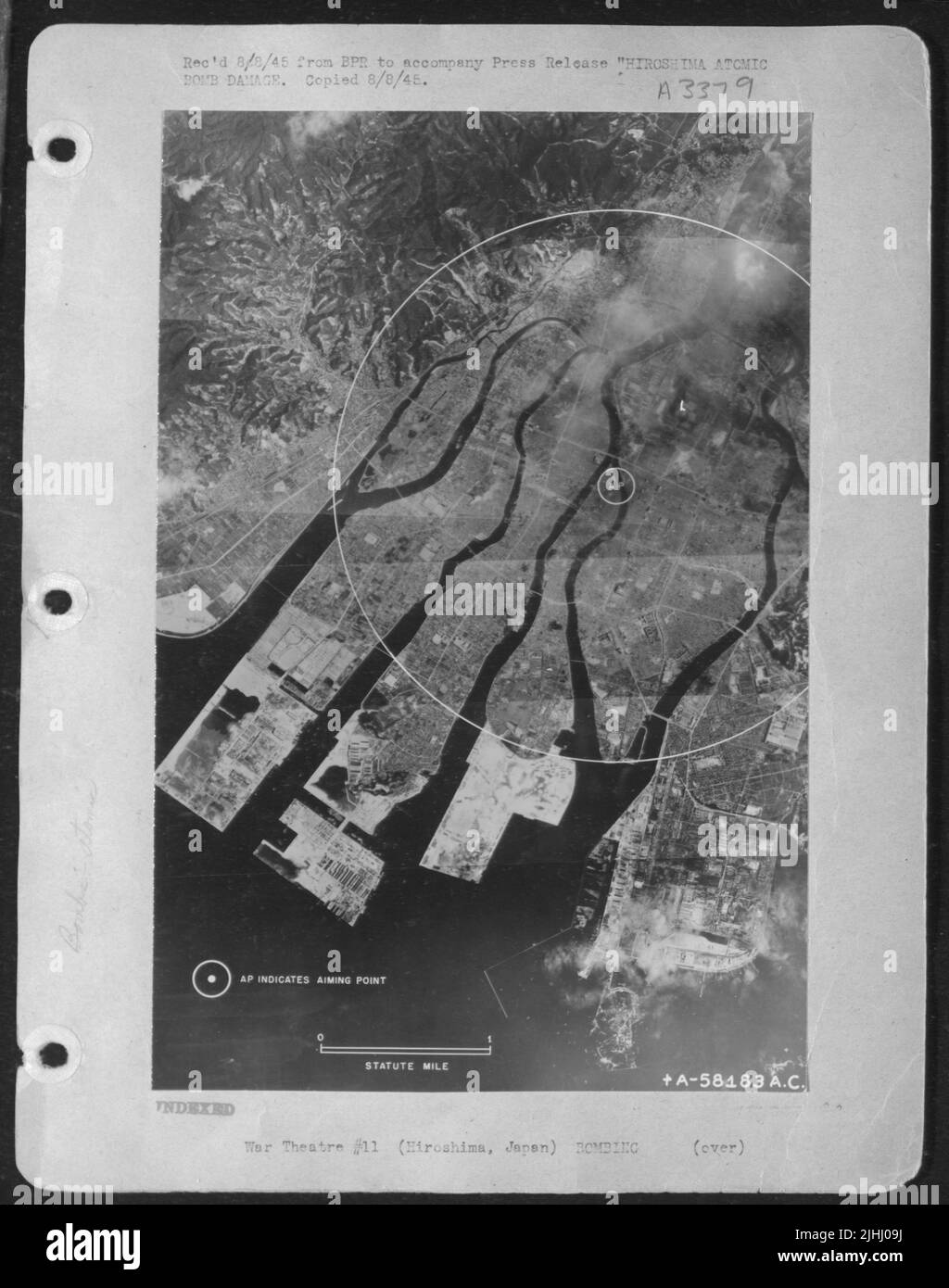 Danno alla bomba atomica Hiroshima. Area totale devastata dallo sciopero della bomba atomica su Hiroshima. Gli articoli numerati sono impianti militari e industriali con percentuali di distruzione totale. Foto Stock