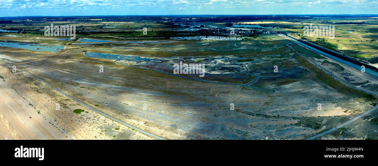 Panorama aereo su Rye Harbour, East Sussex, inclusa la Riserva Naturale, la Spiaggia di Petten Level e la Spiaggia di Winchelsea Foto Stock