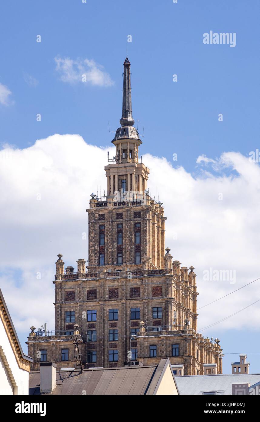Architettura stalinista Lettonia - l'Accademia lettone delle scienze edificio, in stile sovietico; riga Lettonia Europa Foto Stock
