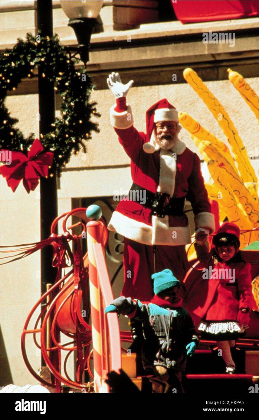 RICHARD ATTENBOROUGH, miracolo su 34TH STREET, 1994 Foto Stock