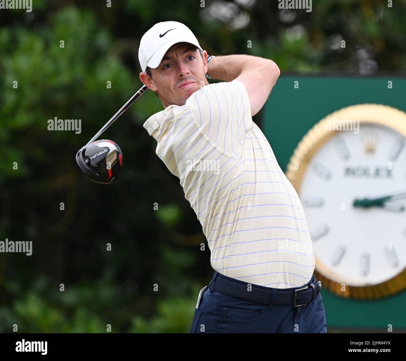 150th Open GolfChampionships, St Andrews, luglio 17th 2022 Rory McIlroy si teeÕs al 3rd durante l'ultimo round al Old Course, St Andrews, Scotl Foto Stock