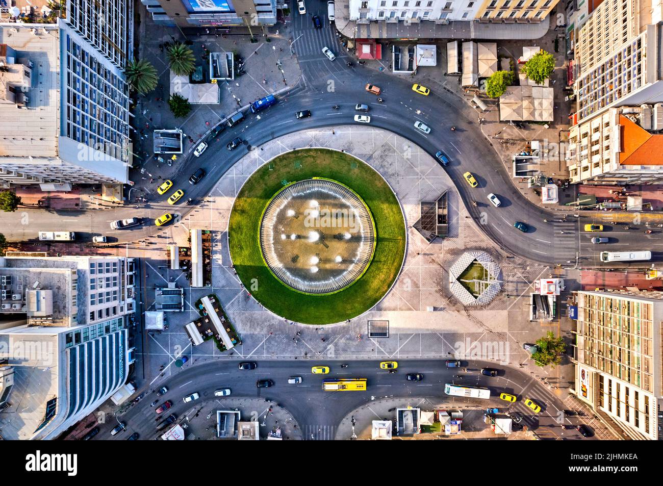 Vista dall'alto di Omonia ('Concord') piazza Atene, Grecia. Foto Stock