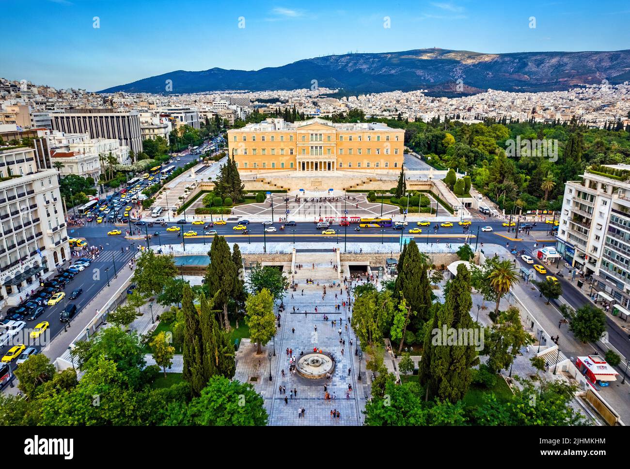 Piazza Syntagma ('Costituzione') e il Parlamento greco, Atene, Grecia. Foto Stock