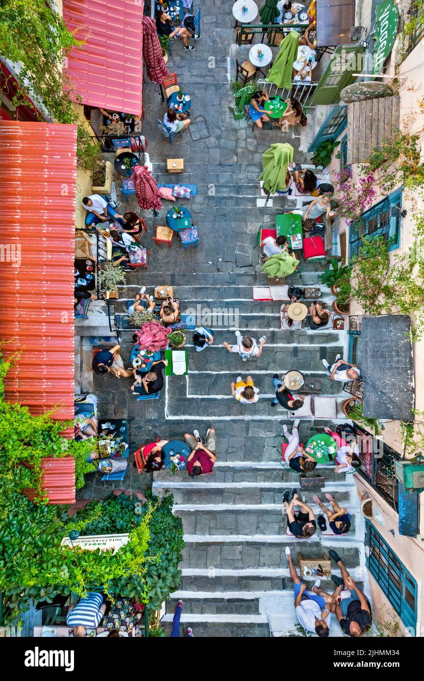 I famosi gradini di Mnisikleous strada, Plaka quartiere (il 'quartiere degli dei'), centro storico o Atene, Attica, Grecia. Foto Stock