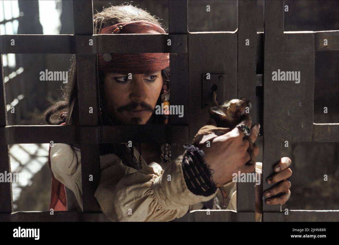 JOHNNY DEPP, pirati dei Caraibi: La maledizione della perla nera, 2003 Foto Stock