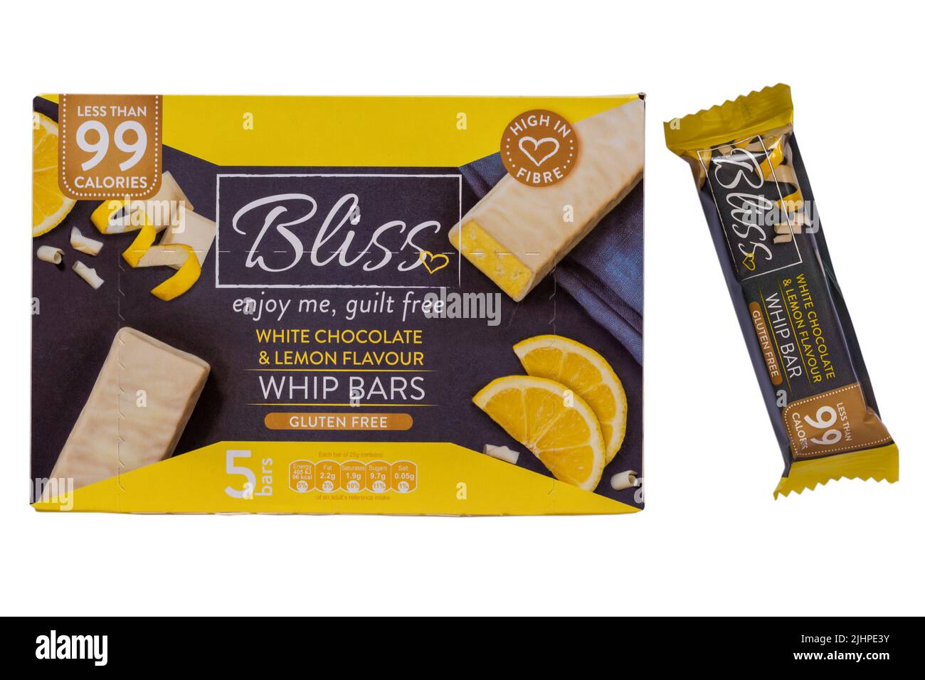 Scatola di Bliss bianco cioccolato & limone aroma frusta bar senza glutine con uno rimosso isolato su sfondo bianco Foto Stock
