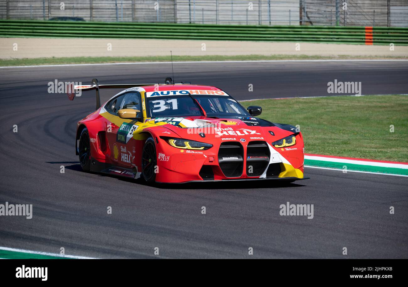 BMW M4 GT racing super auto azione veloce guida su asfalto pista. Imola, Italia, giugno 18 2022. DTM Foto Stock