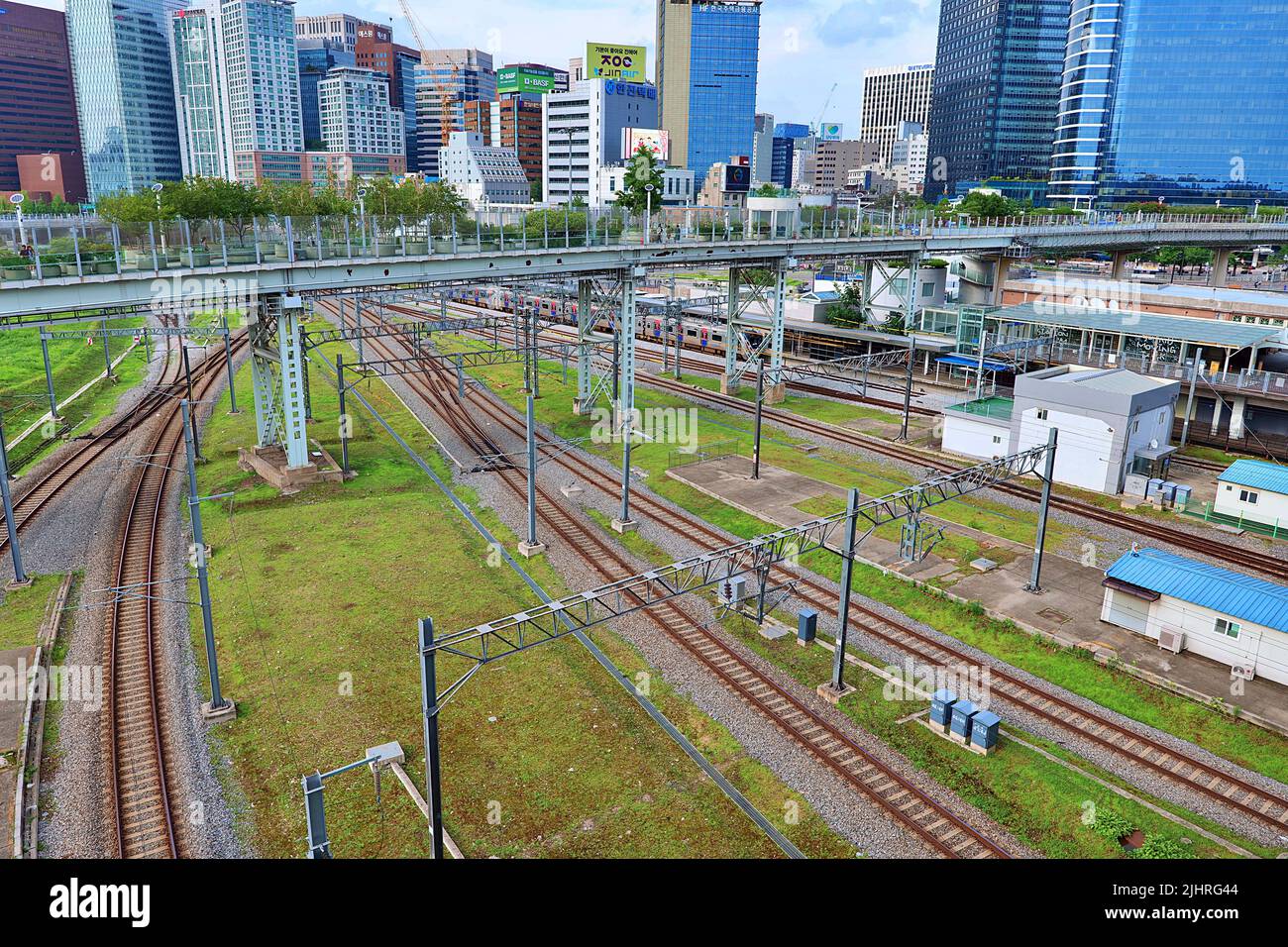 ferrovia ferrovia ferrovia ferrovia città paesaggio Foto Stock