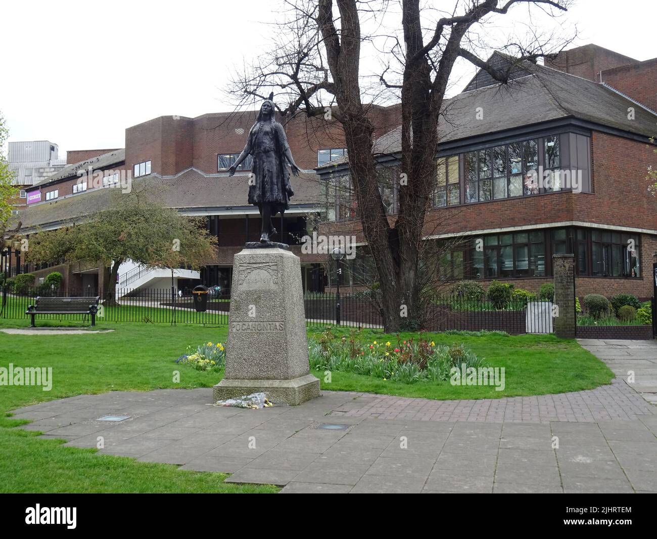 Una statua a Gravesend Kent nel Regno Unito Foto Stock