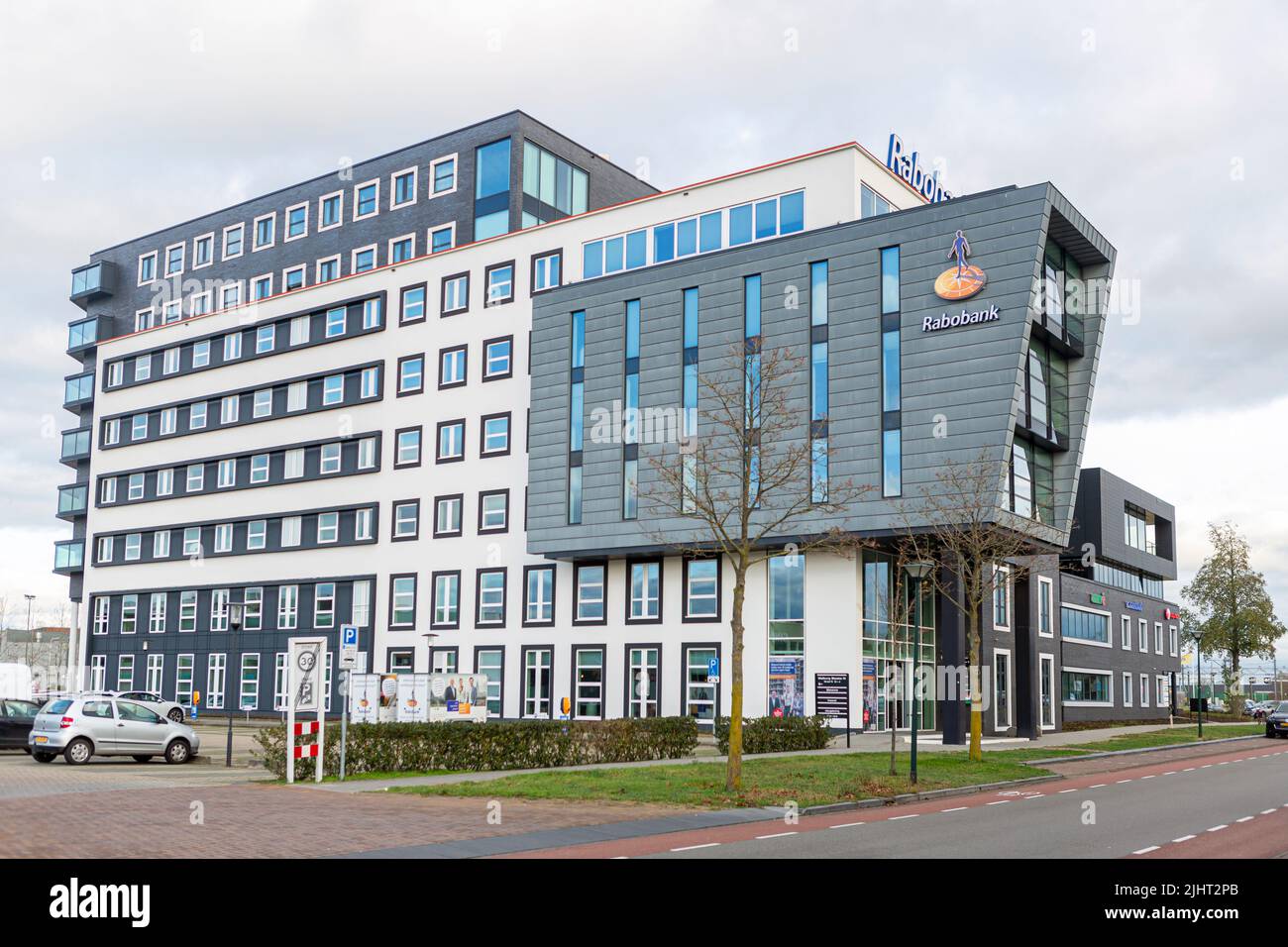 Olandese agrario istituto finanziario sede Rabobank facciata esterna edificio contemporaneo Foto Stock