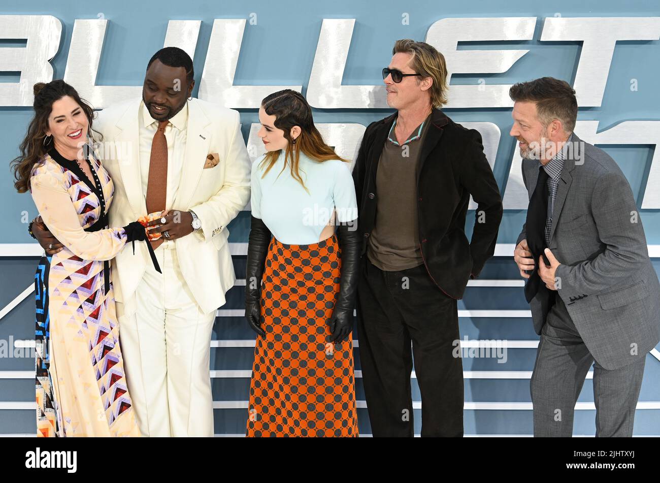 Luglio 20th, 2022. Londra, Regno Unito. Kelly McCormick, Brian Tiree Henry, Joey King, Brad Pitt, Aaron Taylor-Johnson e David Leitch arrivano al Bullet Train UK Special Screening, Cineworld Leicester Square, Londra. Credit: Doug Peters/EMPICS/Alamy Live News Foto Stock