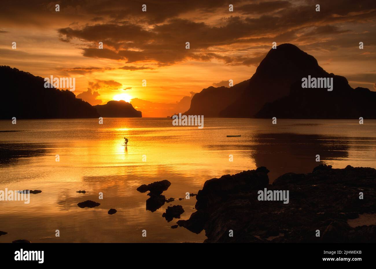 Bellissimo Tramonto El Nido Palawan Phillipines Foto Stock