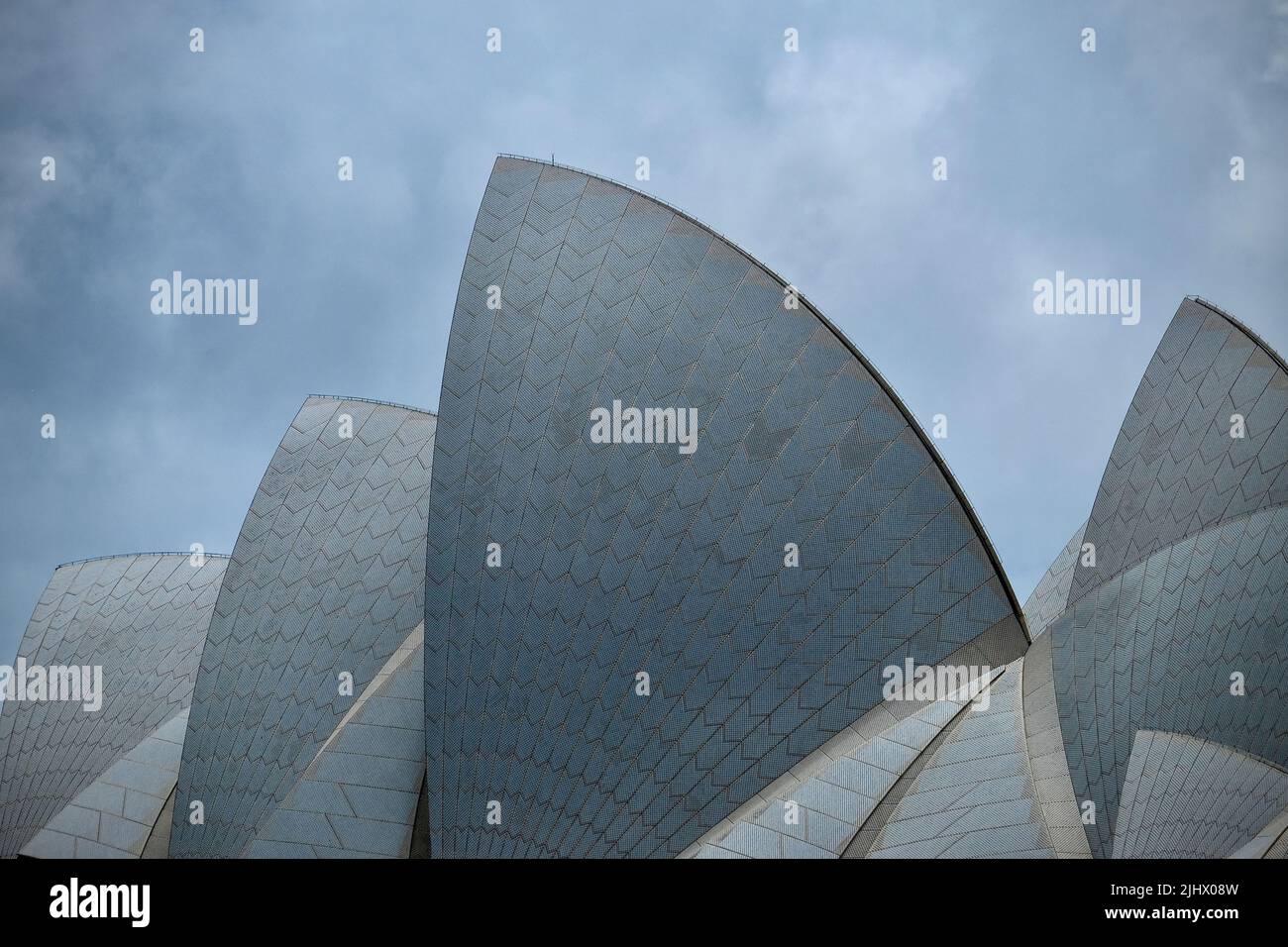 Le 'campane' che compongono il tetto della Sydney Opera House a Sydney, Australia Foto Stock