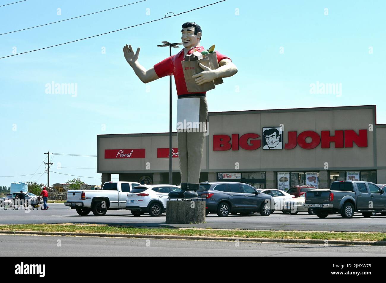 Big John Supermarket con Statua, Metropolis, Illinois, Stati Uniti d'America Foto Stock