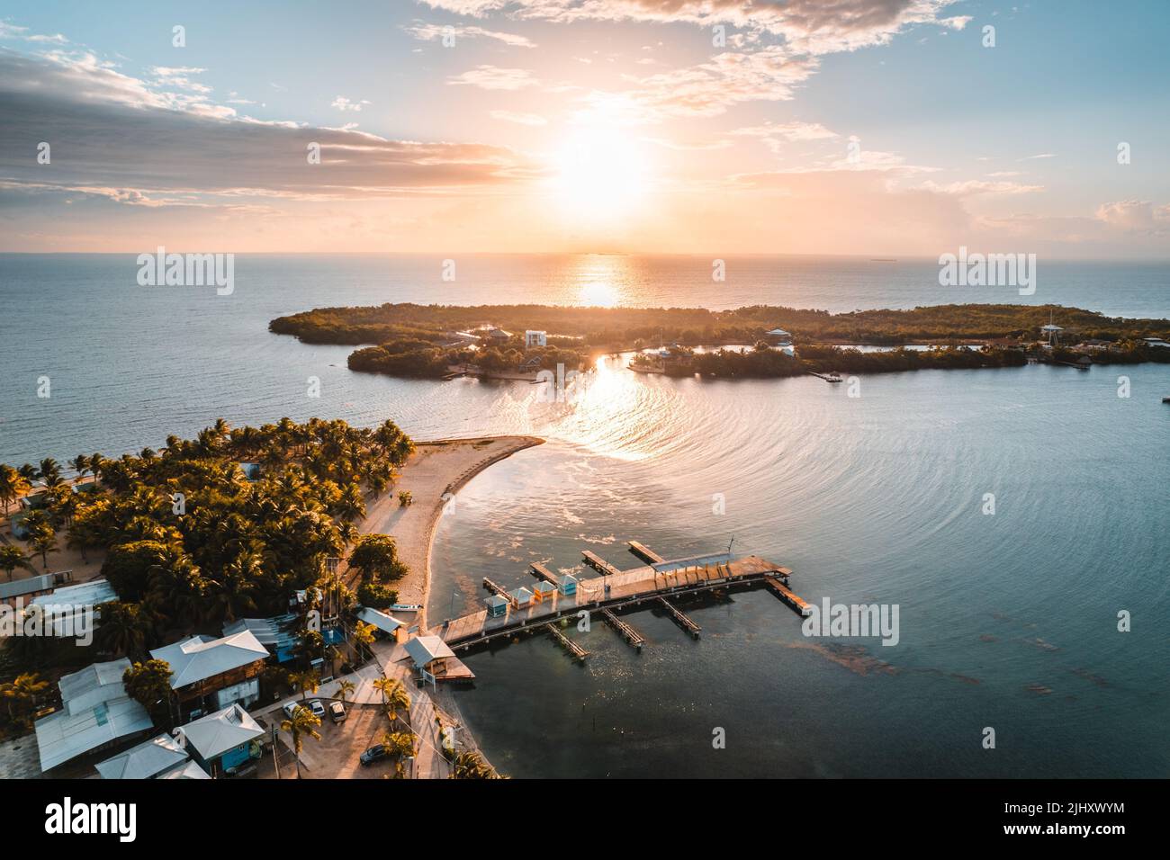 Le spiagge panoramiche di Placencia nel distretto di Stann Creek del Belize meridionale Foto Stock