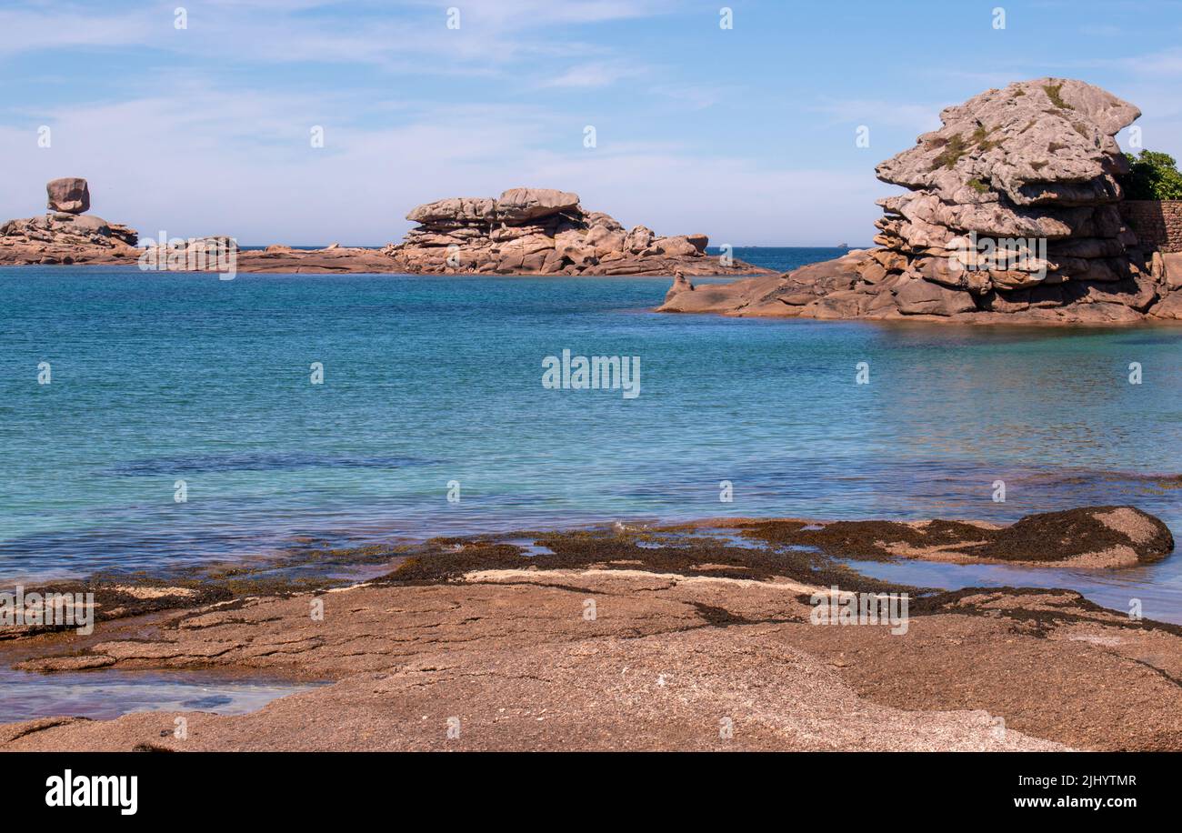 La costa di granito rosa in Bretagna, Francia Foto Stock