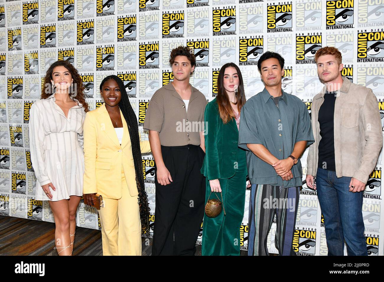 Cast of Disney's Arrival at the phototall for 'National Treasure Edge of History' at the Hilton Bayfront at San Diego International Comic-con Day 1 on Foto Stock