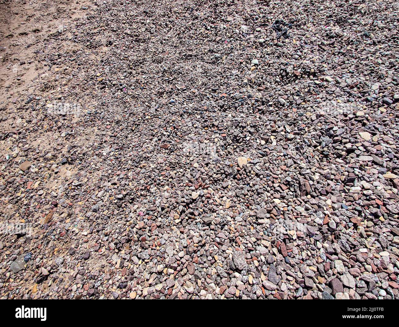 Pietre e rocce sulla riva del mare di Ras Shitan, Dahab, Sinai, Egitto Foto Stock