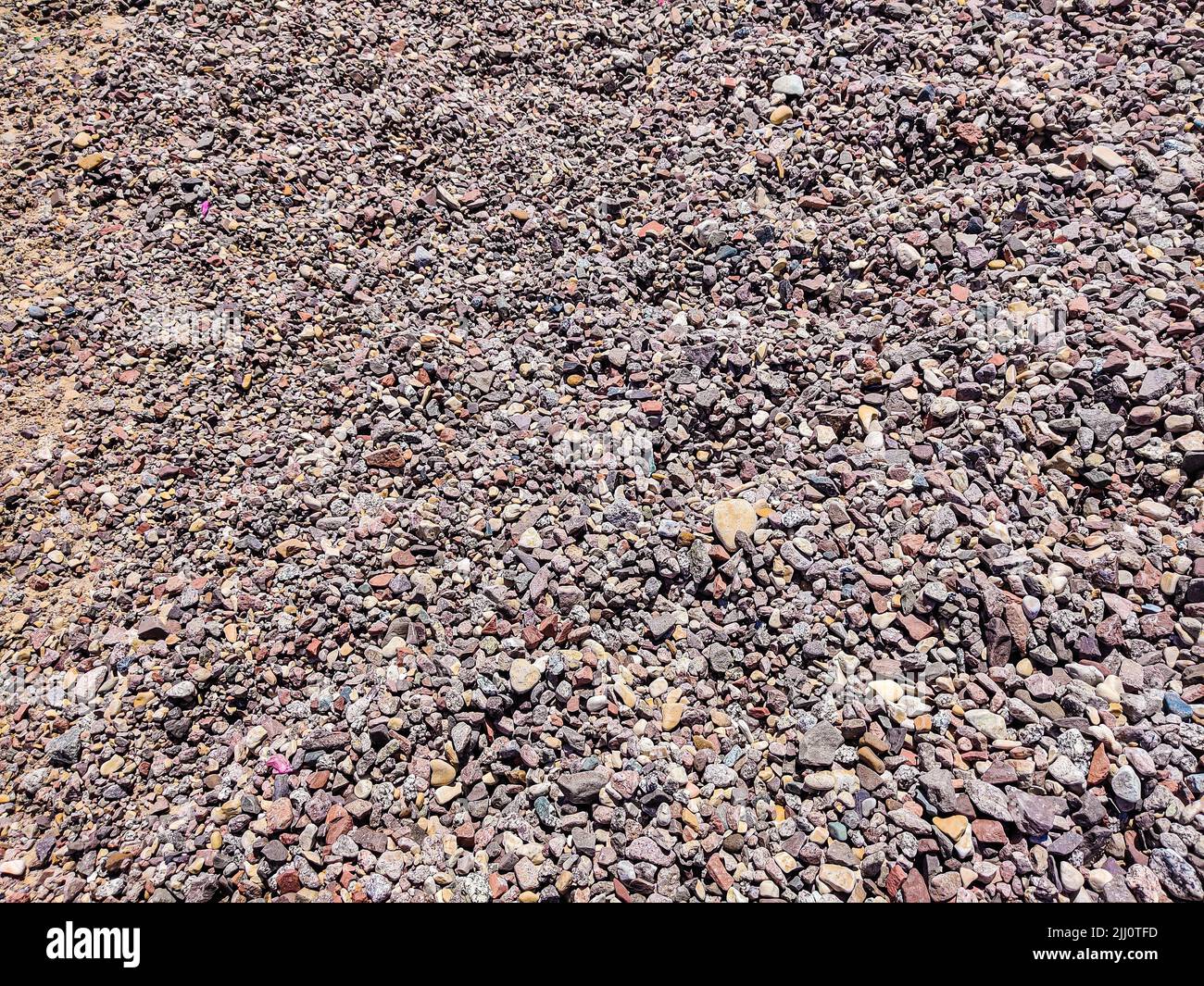 Pietre e rocce sulla riva del mare di Ras Shitan, Dahab, Sinai, Egitto Foto Stock