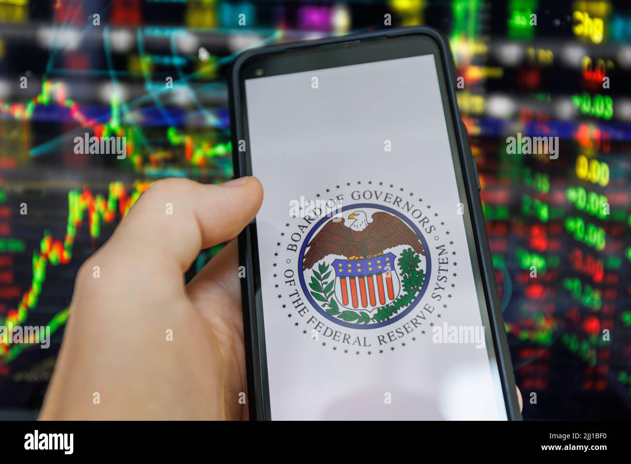 FED logo on screen. The Federal Reserve System is the central banking system of the United States of America. Foto Stock