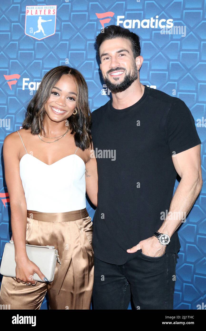 LOS ANGELES - LUG 18: Rachel Lindsay, Bryan Abasolo al MLBPA x fanatici 'Players Party' alla City Market Social House il 18 luglio 2022 a Los Angeles, CA (foto di Katrina Jordan/Sipa USA) Foto Stock