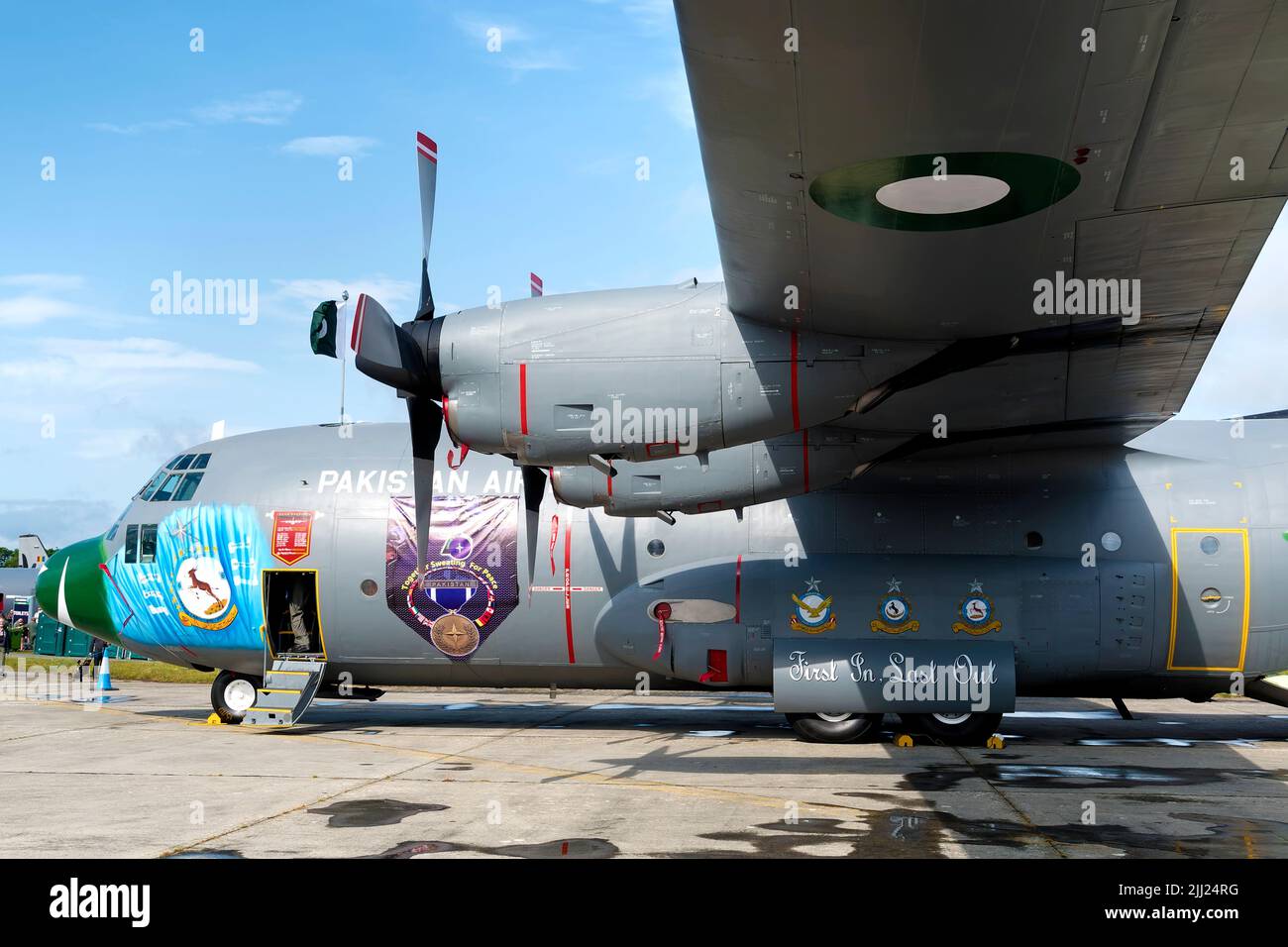 RAF Fairford, Gloucestershire, Regno Unito - Luglio 20 2019: Un Chakala basato 6 Squadron 'antilope' Pakistan Air Force, Lockheed C-130b Hercules Foto Stock