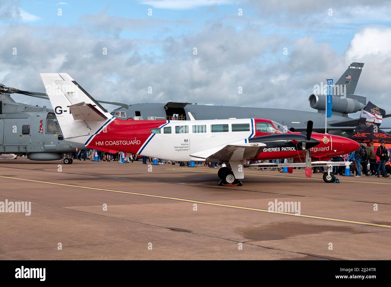 RAF Fairford, Gloucestershire / Regno Unito - Luglio 20 2019: Reims-Cessna F406 Caravan II del Gruppo RVL che intraprende un'indagine aerea specializzata per il Mariti Foto Stock