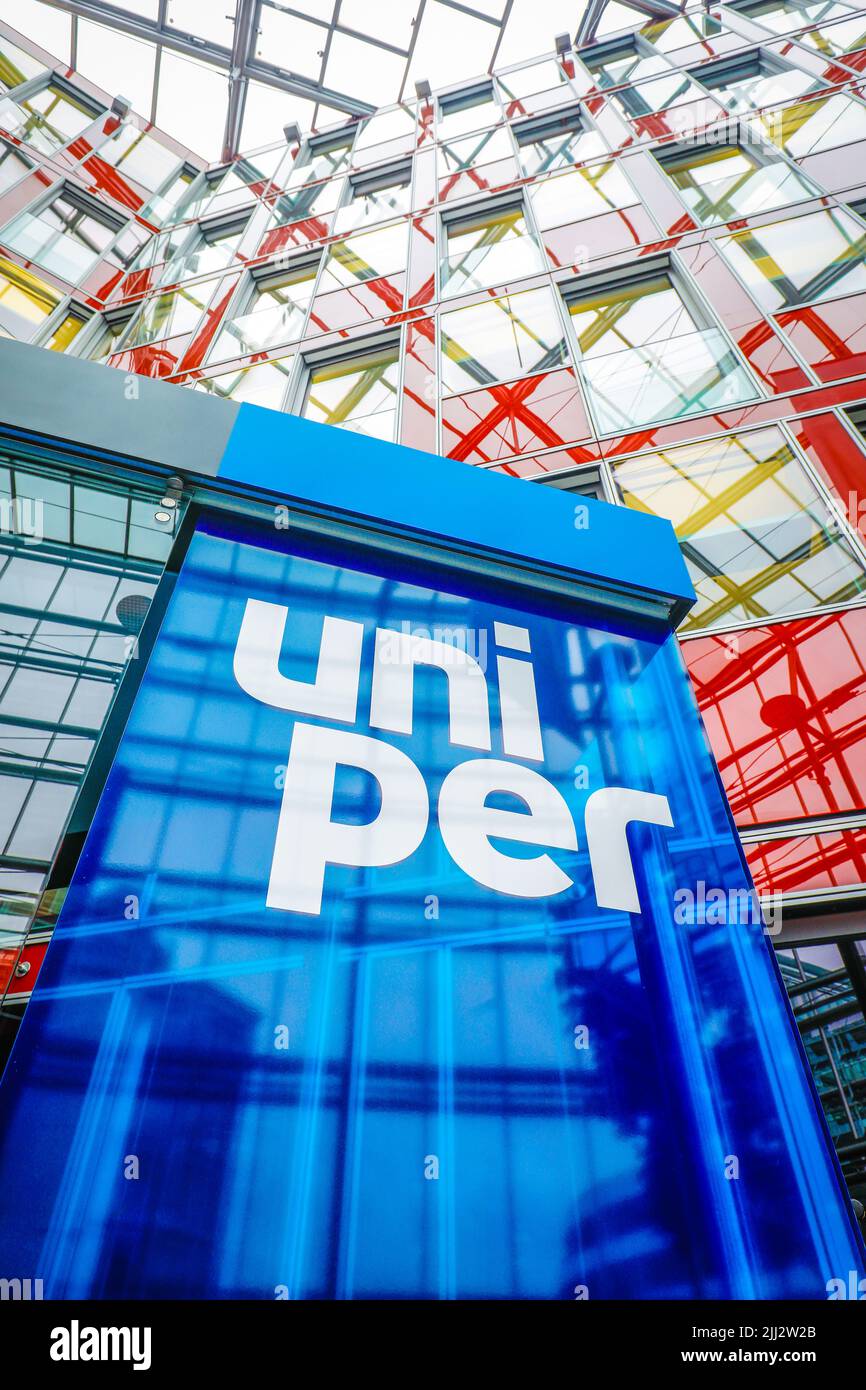 Duesseldorf, Renania settentrionale-Vestfalia, Germania - sede centrale della Uniper se. Uniper si riferisce agli aiuti di Stato. L'importatore di gas Uniper ha fatto domanda al GO federale Foto Stock