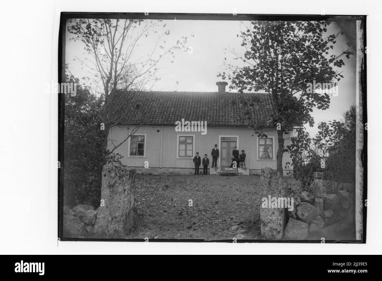 Fridhem, Hidingsta, edificio parrocchiale di Norrbyås, cinque people.Johansson Foto Stock