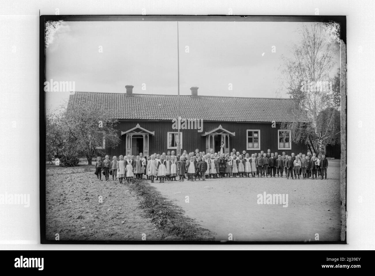 Almby Chiesa Scuola, Scuola, Scuola Bambini. Insegnanti folkloristici C.G. Wirand. Foto Stock