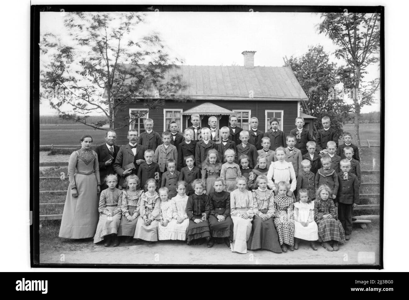 La scuola di Ingvaldstorp, l'edificio scolastico, gli scolari.Oskar Ingvall Foto Stock