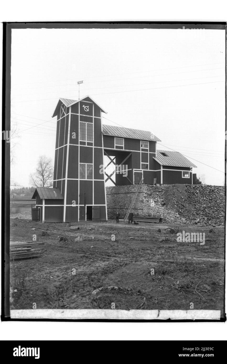 Miniera di lime di Holmstorp, cava di calcare, miniera ed estrazione mineraria, 2 persone. Ingegnere G.B. Orrvik Foto Stock