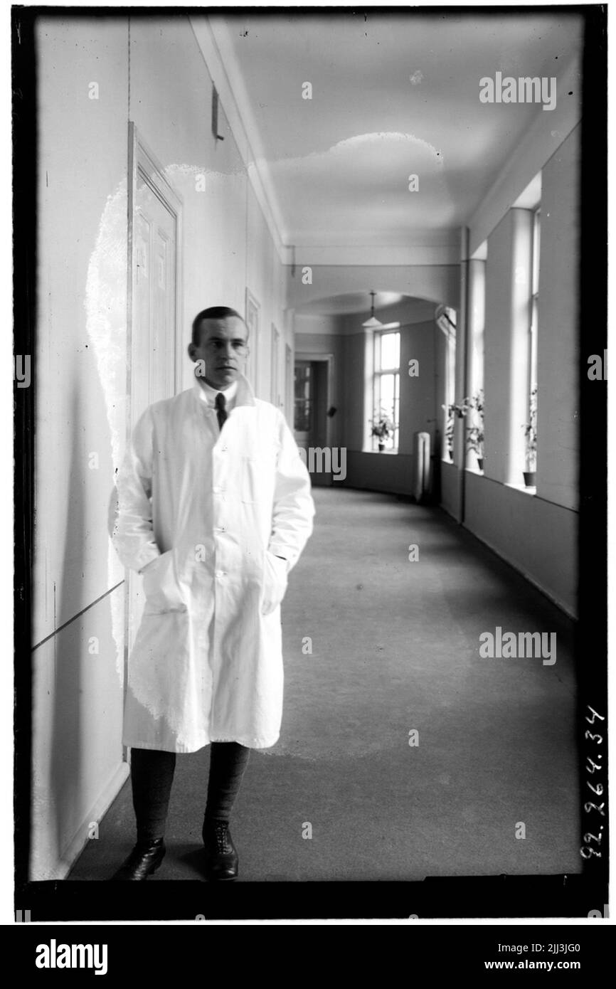 Sanatorio di Hålhult, interno, corridoio, medico M.S. Lagerlöf 1/9 - 31/12 1919 Foto Stock