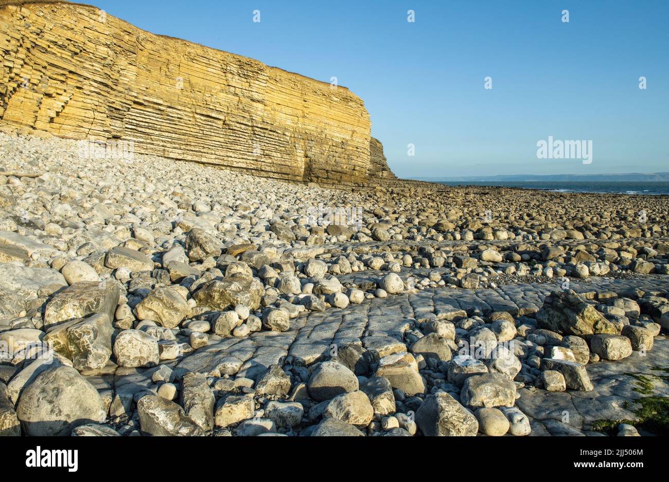 Nash Point Cliffs in una serata estiva sulla Glamorgan Heritage Coast South Wales Foto Stock