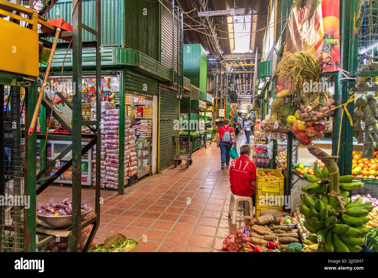 All'interno di Plaza Minorista a Medellin, Colombia Foto Stock