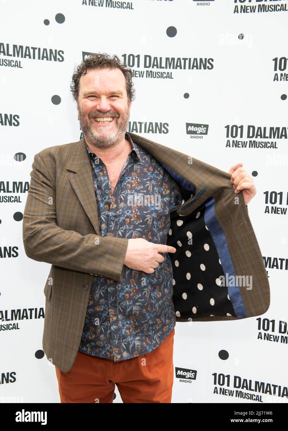 Londra, Regno Unito, venerdì 22nd luglio 2022 Douglas Hodge arriva alla serata Dalmations Press 101 al Regent’s Park Open Air Theatre. Credit: DavidJensen / Empowics Entertainment / Alamy Live News Foto Stock