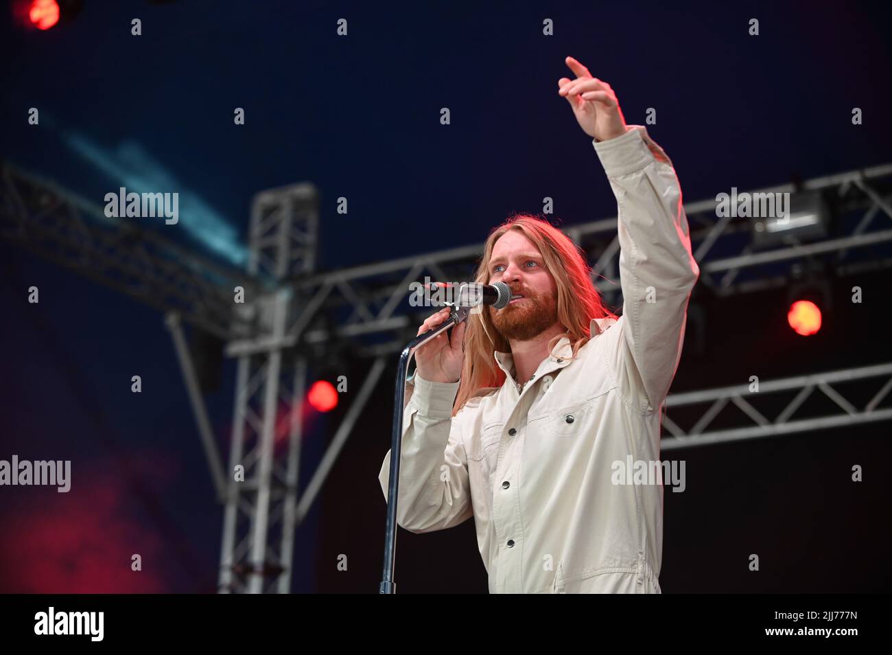 Sam Ryder si esibisce al Tramlines Festival , UK , 23.07.2022 Foto Stock