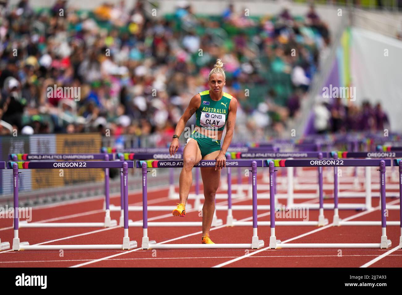 Eugene, Stati Uniti. 23rd luglio 2022. L'Australia Liz Clay reagisce dopo essere sceso durante le 100m calme degli ostacoli delle donne al World Athletics Championships Oregon22 a Eugene, Oregon, Stati Uniti, 23 luglio 2022. Credit: Wang Ying/Xinhua/Alamy Live News Foto Stock