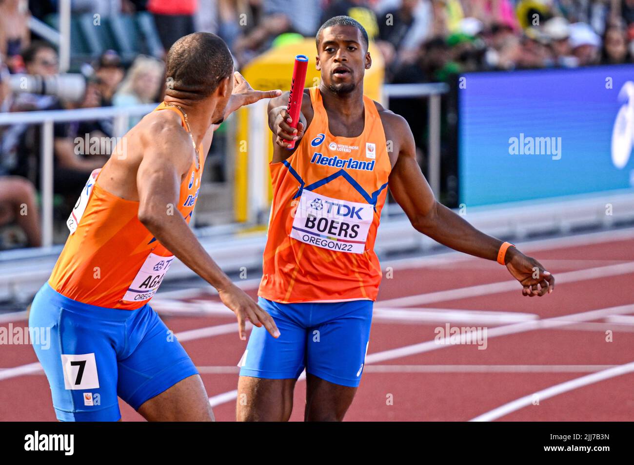 EUGENE, STATI UNITI - LUGLIO 23: Iayah Boers of the Netherlands che gareggia sul relay Men's 4x 400m durante il World Athletics Championships il 23 luglio 2022 a Eugene, Stati Uniti (Foto di Andy Astfalck/BSR Agency) Atletiekunie Foto Stock
