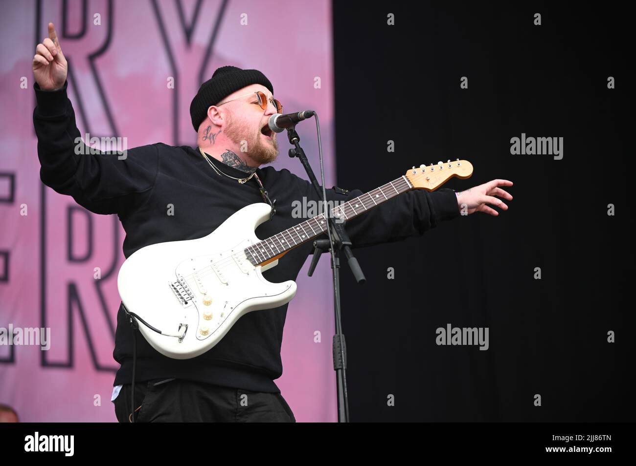 Vincitori della lotteria che si esibiscono al Tramlines Festival , UK , 23.07.2022 Foto Stock