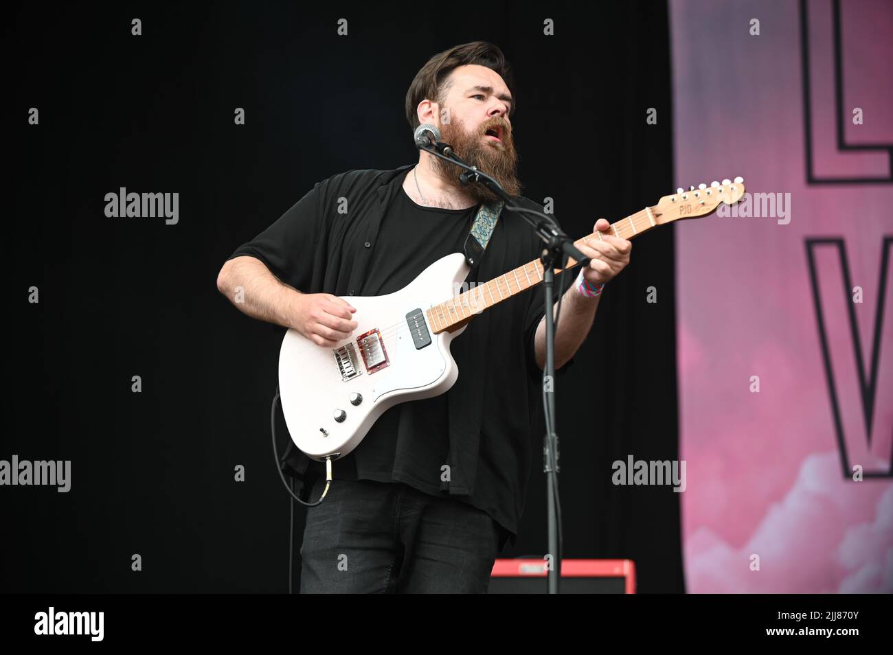 Vincitori della lotteria che si esibiscono al Tramlines Festival , UK , 23.07.2022 Foto Stock