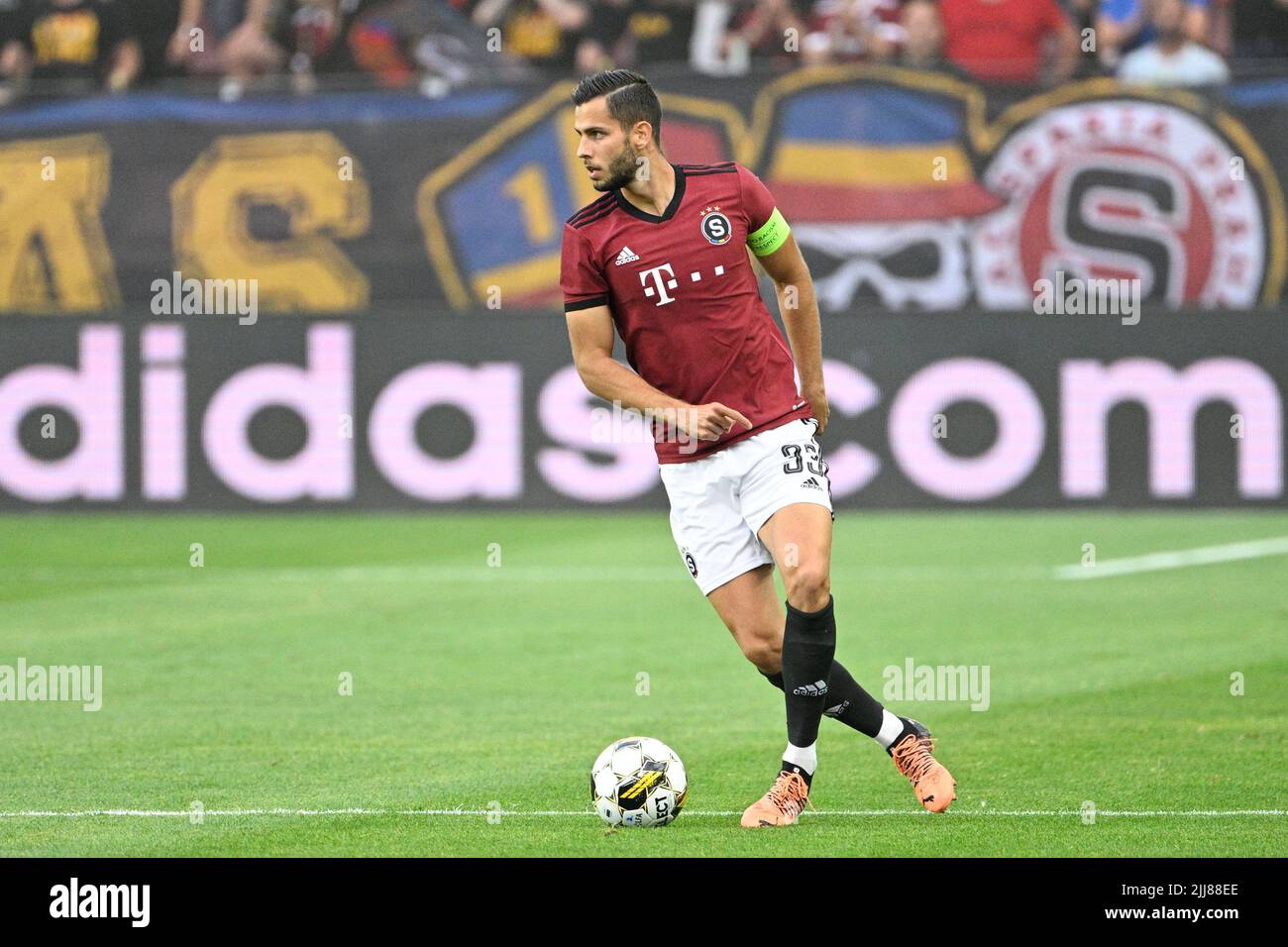 David Hancko di Sparta in azione durante il turno di qualificazione della European Conference League 2nd Sparta Praha vs Viking Stavanger a Praga, Foto Stock