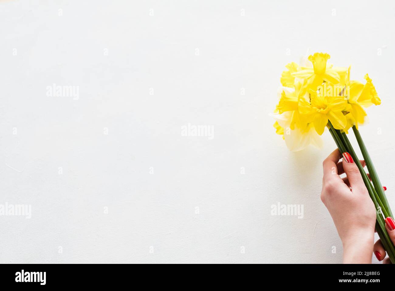 fiore consegna fiore giallo narcissus bouquet Foto Stock