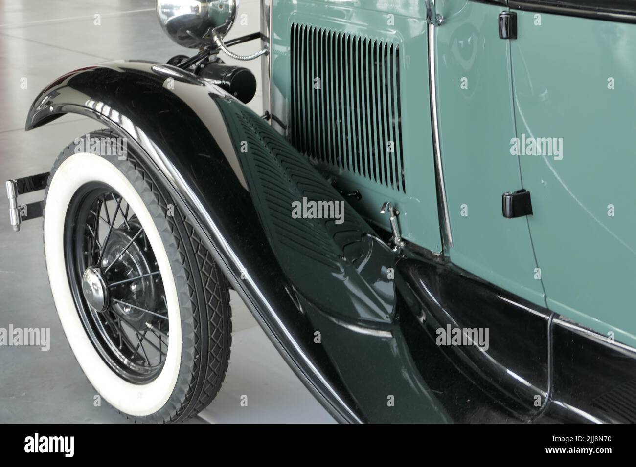 Gorky Festival delle Auto classiche. Mostra di auto d'epoca della Grande Guerra Patriottica e dell'epoca pre-bellica. Foto Stock